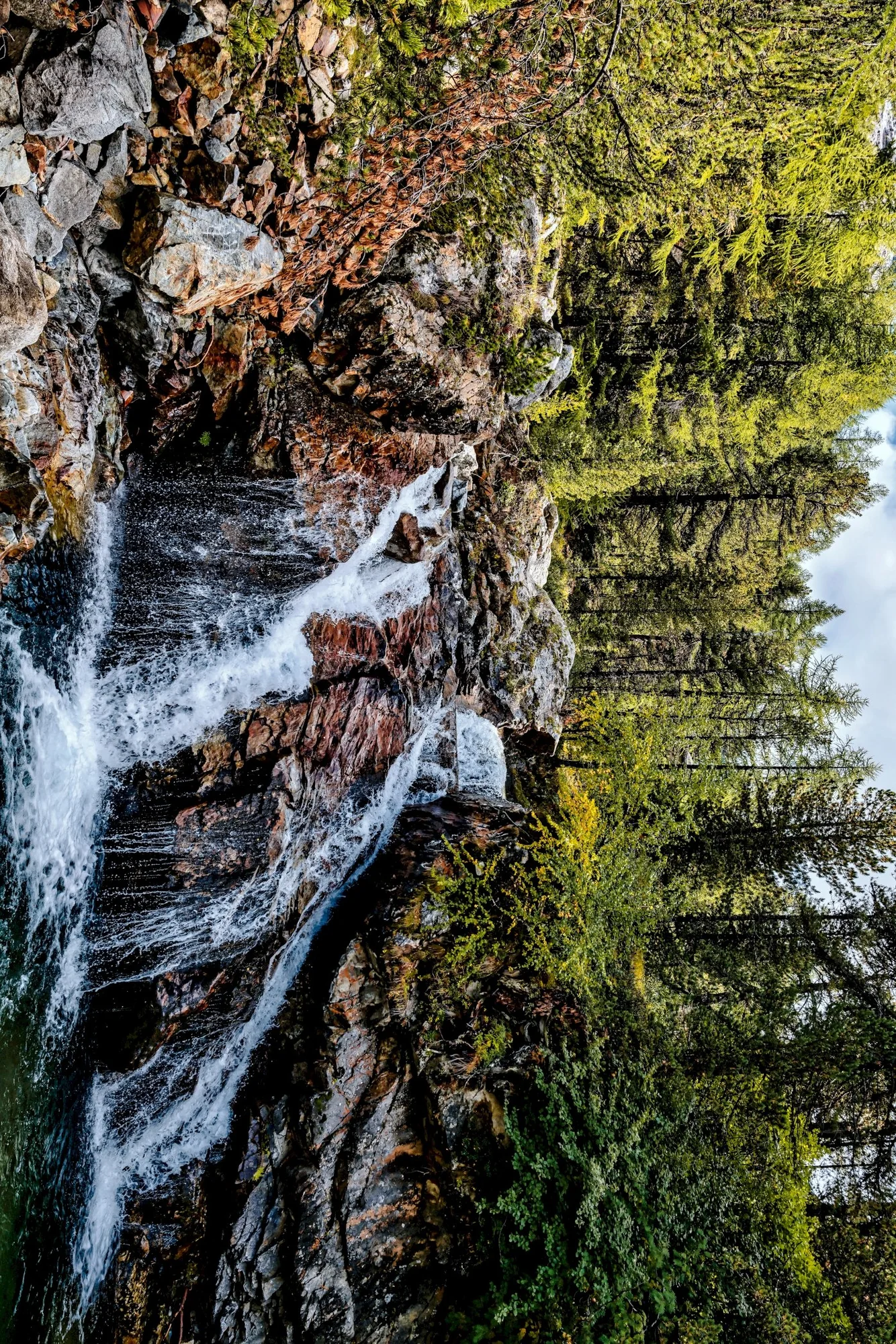 Cascade Alpine des Grisons