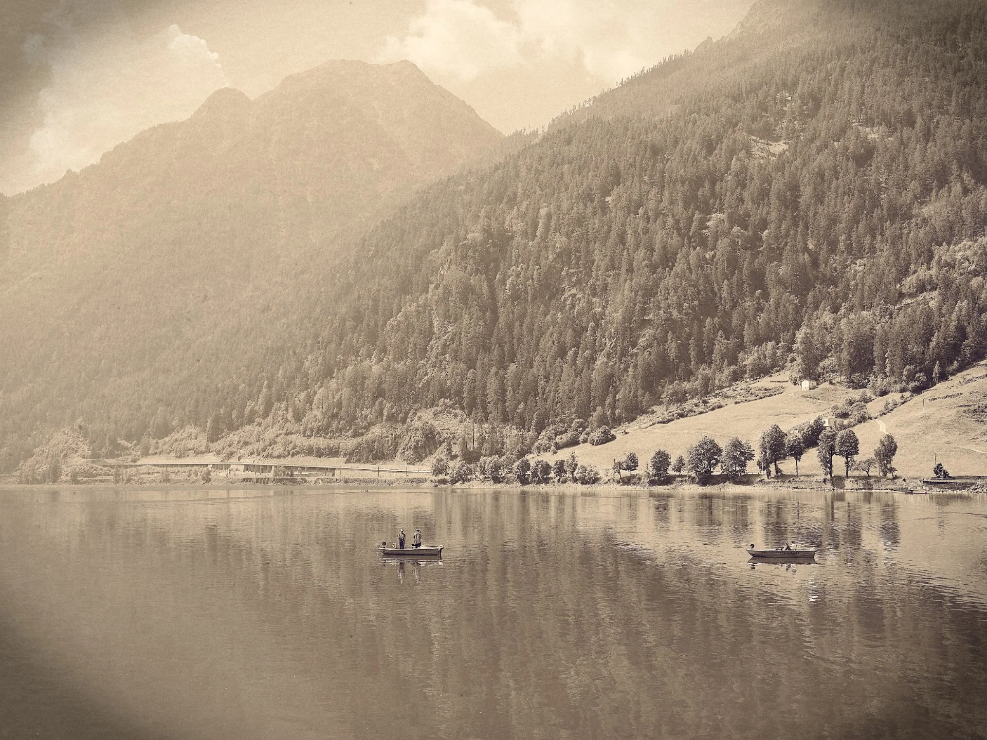 Reflets Silencieux des Grisons