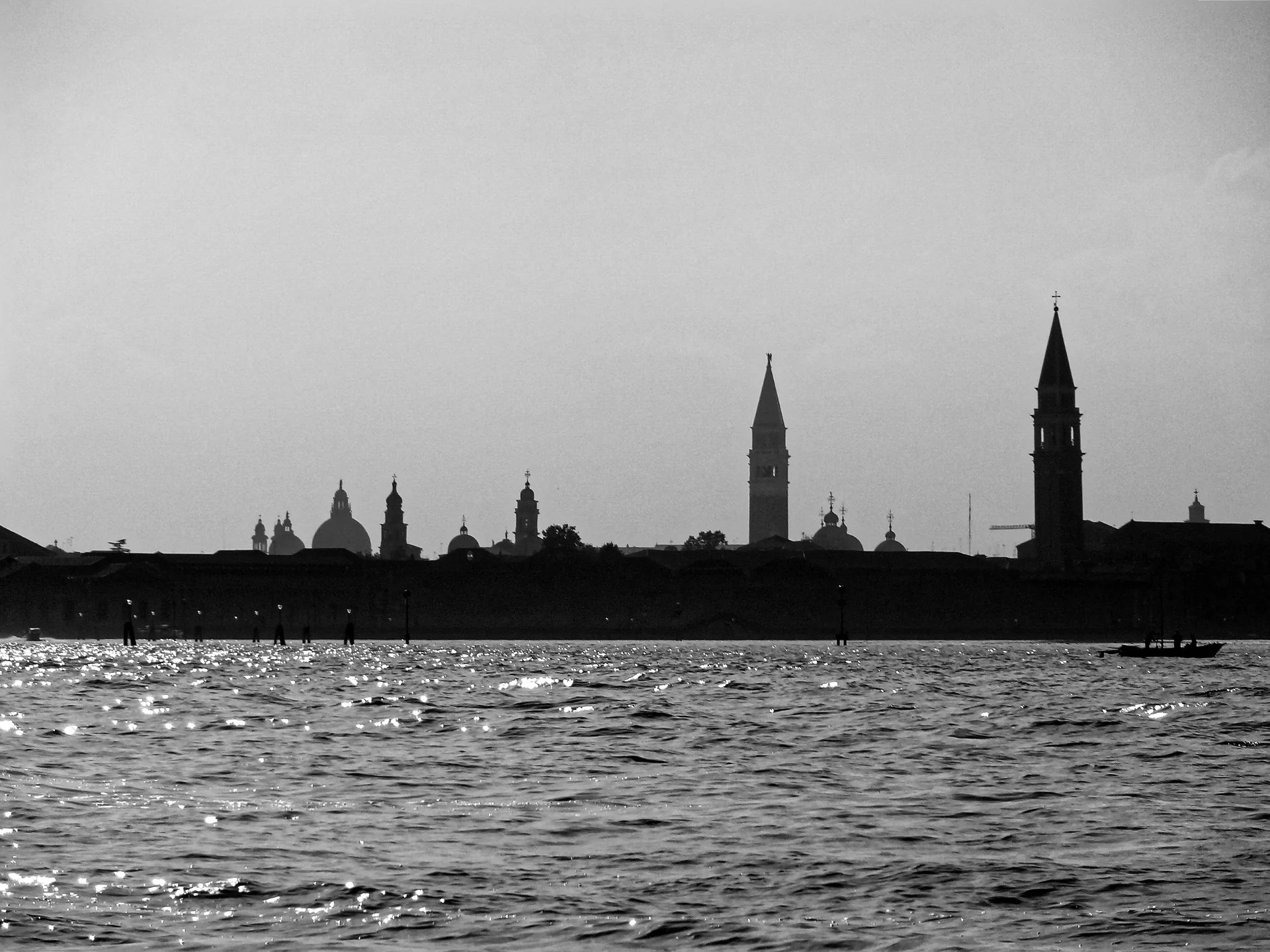 20251027_b0027157_dxo