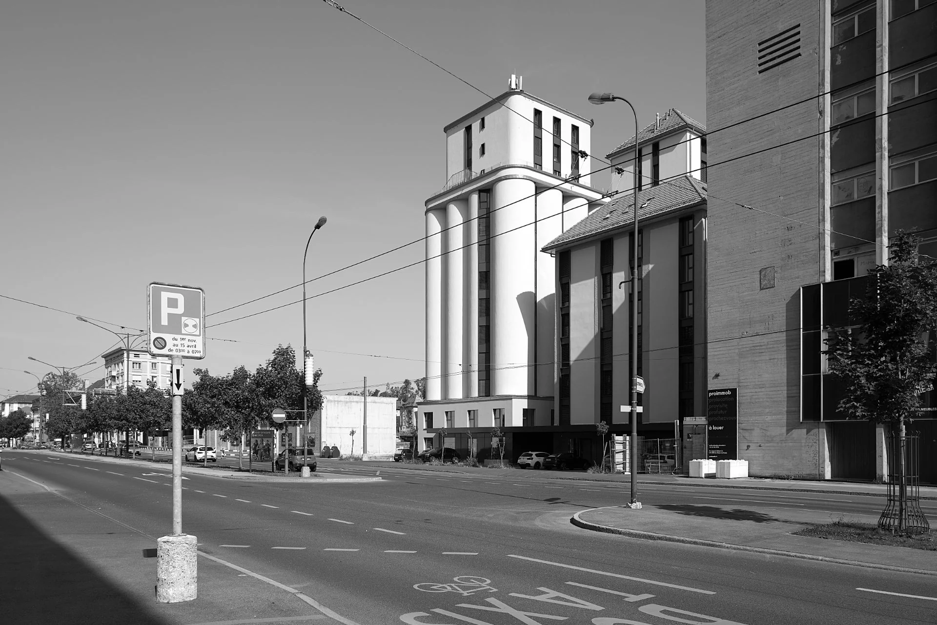 Géométries Industrielles en Silence