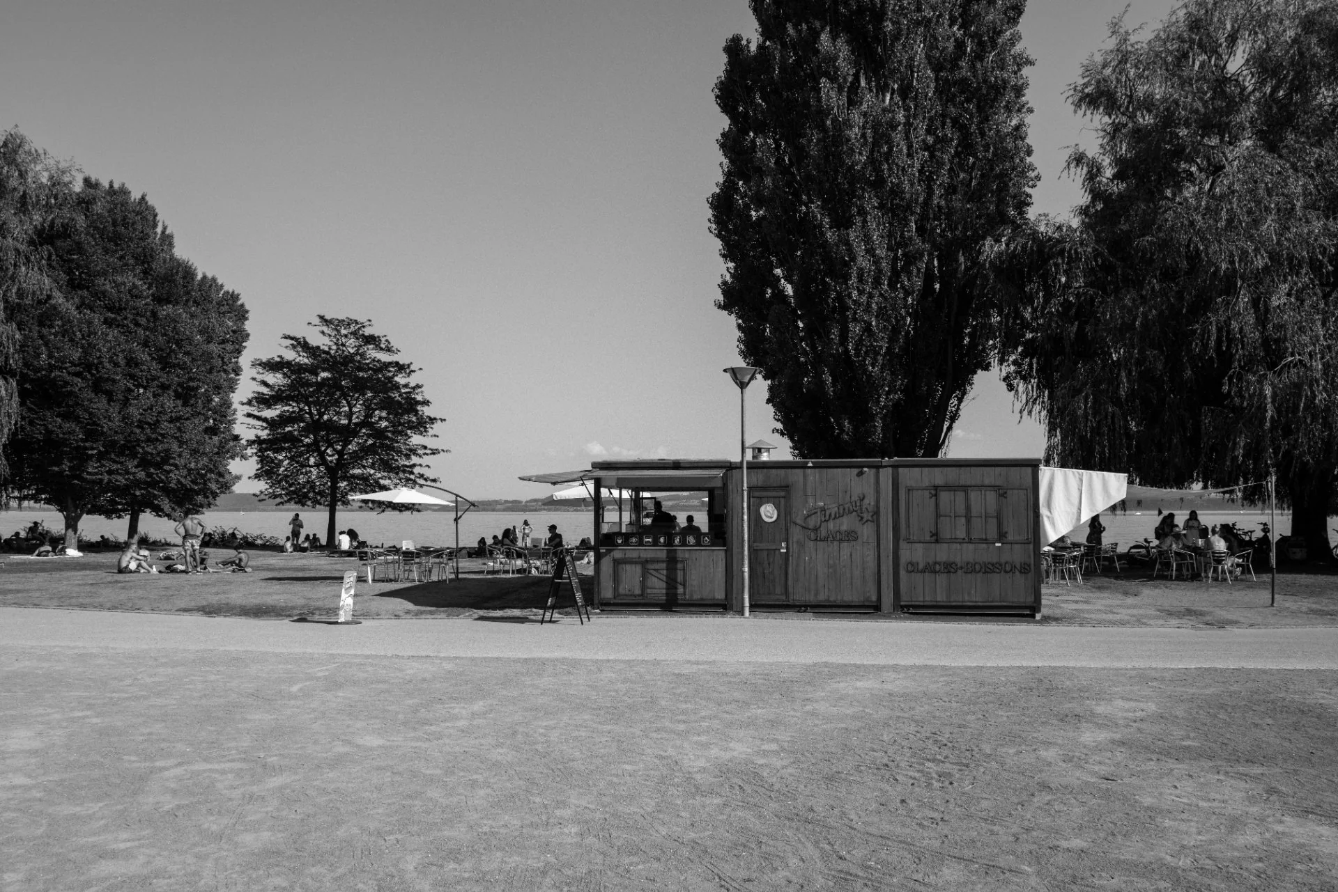 Kiosque au Bord du Silence