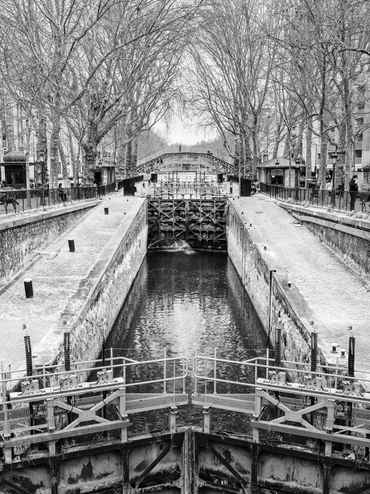 L'Écluse du Temps Suspendu