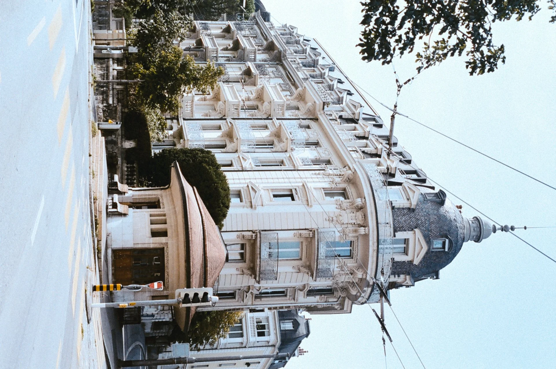 Éternité de Pierre et Lumière